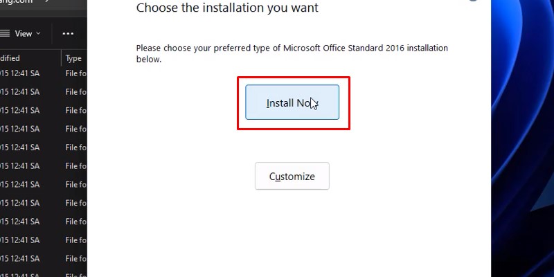 bấm vào Install now